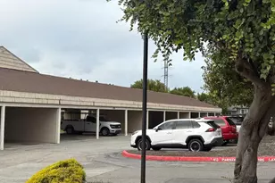 110 W Rossi St 6, Salinas, CA 93901 - Photo 2