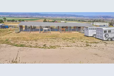 844 River Rd, Salinas, CA 93908 - Photo 14