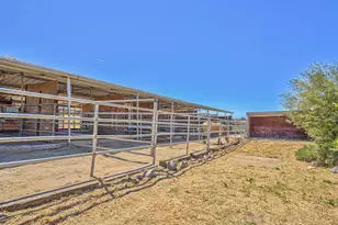 844 River Rd, Salinas, CA 93908 - Photo 16