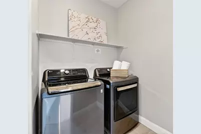 220 Waters Park Cir 304, San Mateo, CA 94403 - Photo 18