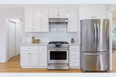 901 Swan St, Foster City, CA 94404 - Photo 36