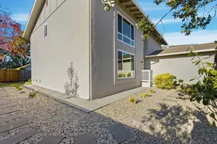 901 Swan St, Foster City, CA 94404 - Photo 54