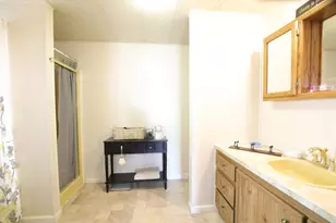 472 Chateau La Salle Dr 472, San Jose, CA 95111 - Photo 16