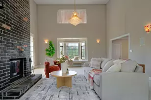 7790 Lost View Rd, San Jose, CA 95120 - Photo 12