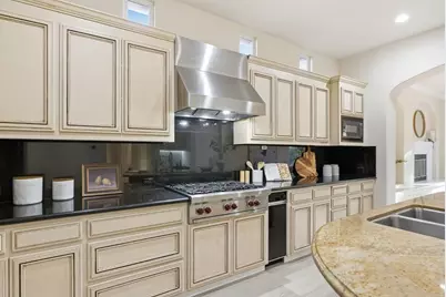 2631 Club Dr, Gilroy, CA 95020 - Photo 10