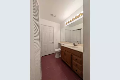 4900 Camino Royale Dr, Sacramento, CA 95823 - Photo 10