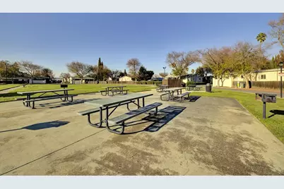 866 Spindrift 866, San Jose, CA 95134 - Photo 32