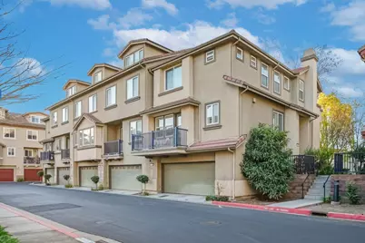 1136 McKay Dr, San Jose, CA 95131 - Photo 2