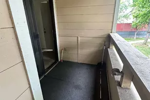 1645 Pyrenees Ave 63, Stockton, CA 95210 - Photo 10