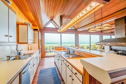 547 Beach Dr, Aptos, CA 95003 - Photo 6