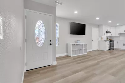 1680 Seville St, Salinas, CA 93906 - Photo 6