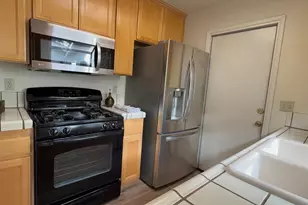 1026 Highlander Dr, Seaside, CA 93955 - Photo 16