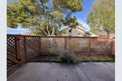 1026 Highlander Dr, Seaside, CA 93955 - Photo 28