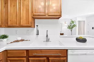 449 Costa Mesa Ter C, Sunnyvale, CA 94085 - Photo 16