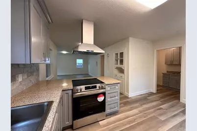 1220 S Church St, Lodi, CA 95240 - Photo 8