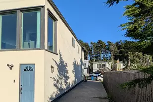 910 Skyline Dr, Daly City, CA 94015 - Photo 28