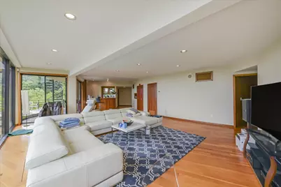 15345 Bohlman Rd, Saratoga, CA 95070 - Photo 16