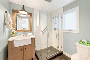 132 6th St, Pacific Grove, CA 93950 - Photo 24