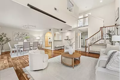 7435 Maywood Dr, Pleasanton, CA 94588 - Photo 2