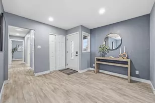 2427 Holland St, San Mateo, CA 94403 - Photo 14