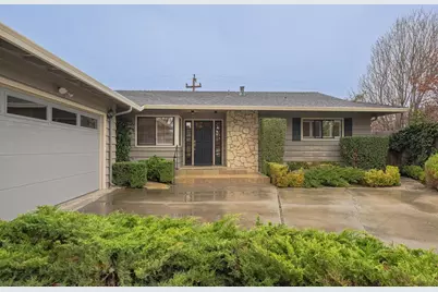 1116 San Diego Dr, Salinas, CA 93901 - Photo 2