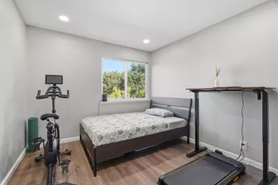 5547 Russo Dr, San Jose, CA 95118 - Photo 10