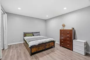 5547 Russo Dr, San Jose, CA 95118 - Photo 8