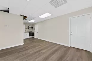 1131 Luchessi Dr, San Jose, CA 95118 - Photo 24