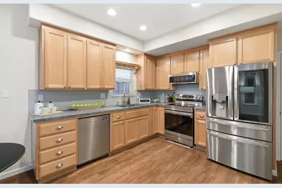 206 Sunnyside Ave, Campbell, CA 95008 - Photo 8