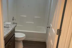 401 Manuel Ct, Los Banos, CA 93635 - Photo 12