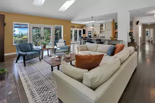 23695 Hutchinson Rd, Los Gatos, CA 95033 - Photo 10