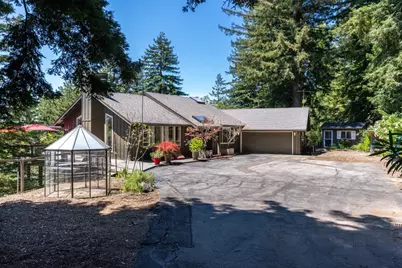 23695 Hutchinson Rd, Los Gatos, CA 95033 - Photo 2