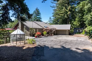 23695 Hutchinson Rd, Los Gatos, CA 95033 - Photo 2