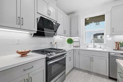 815 Santa Cecilia Ter, Sunnyvale, CA 94085 - Photo 12