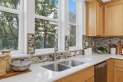 125 Maidenhair Ter, Sunnyvale, CA 94086 - Photo 26