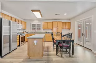 920 Talbot Dr, Hollister, CA 95023 - Photo 6