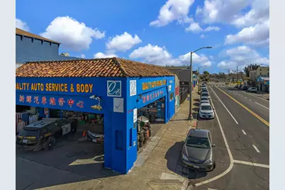 1200 E 12th St, Oakland, CA 94606 - Photo 2