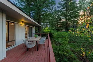 22851 Stonebridge St, Cupertino, CA 95014 - Photo 40