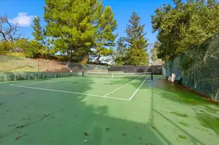 22851 Stonebridge St, Cupertino, CA 95014 - Photo 50