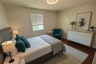 1672 E San Fernando St, San Jose, CA 95116 - Photo 4