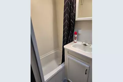 1672 E San Fernando St, San Jose, CA 95116 - Photo 16