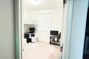 8830 Encore Wy, Elk Grove, CA 95757 - Photo 10