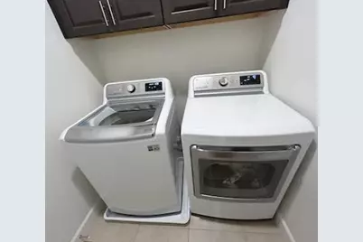 8830 Encore Way, Elk Grove, CA 95757 - Photo 32