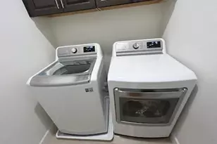 8830 Encore Wy, Elk Grove, CA 95757 - Photo 32