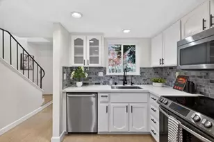 101 Redding Rd A4, Campbell, CA 95008 - Photo 4