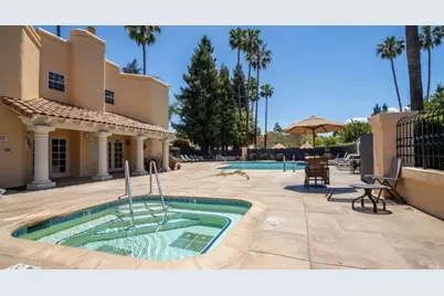 800 Rebecca Privada, Mountain View, CA 94040 - Photo 42