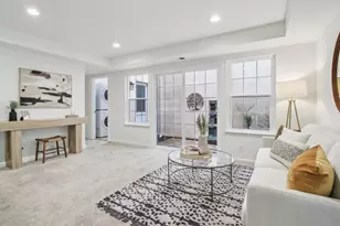 800 Rebecca Privada, Mountain View, CA 94040 - Photo 8