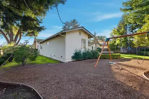 1115 Covington Rd, Los Altos, CA 94024 - Photo 44