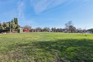 320 Coelho St, Milpitas, CA 95035 - Photo 32