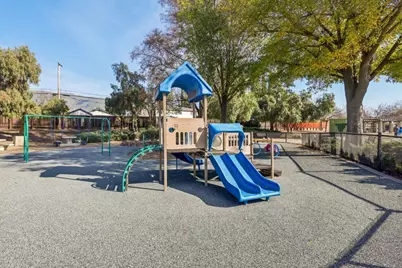 320 Coelho St, Milpitas, CA 95035 - Photo 30